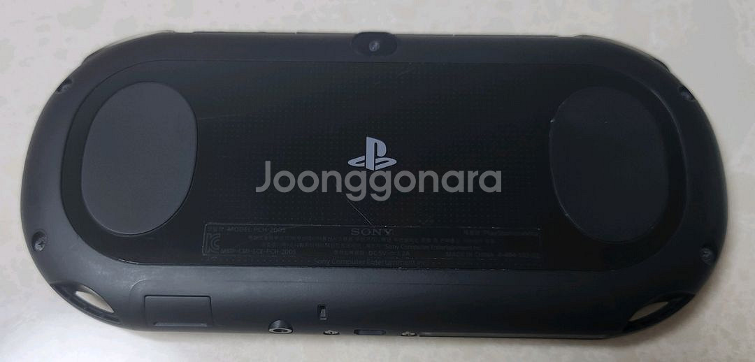 PS VITA 2세대 블랙 128G 팝니다--1