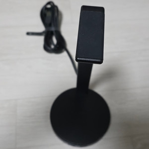 RazerBaseStationV2Chroma팝니다