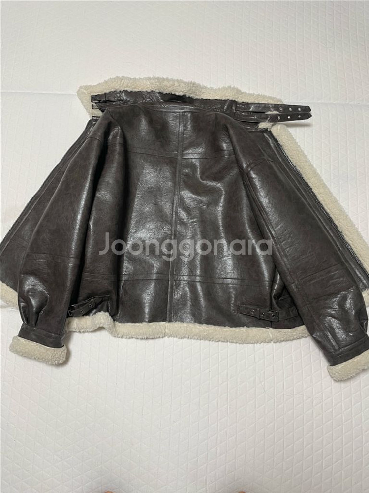 무스탕 105 XL 사이즈--3