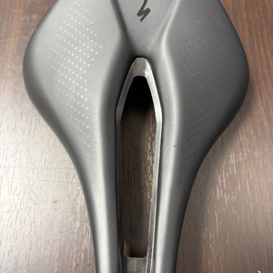 스페셜라이즈드 파워콤프 155