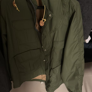 노스페이스 퍼플라벨 빅 마운틴파카 카키 L사이즈