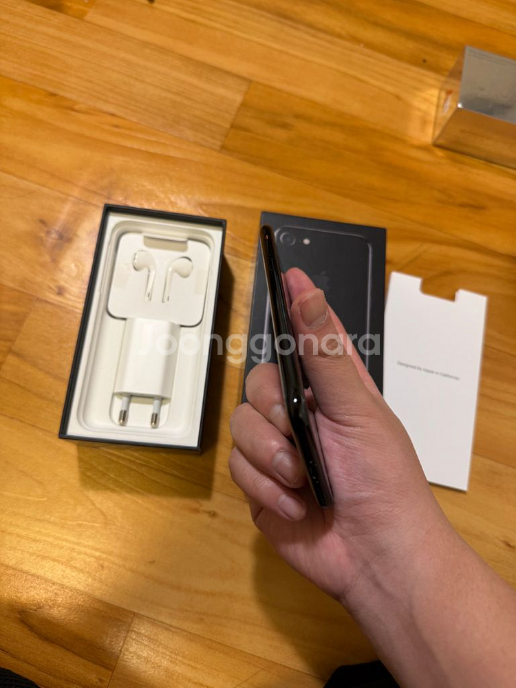 아이폰 7 제트블랙 128GB 상태 A+--4