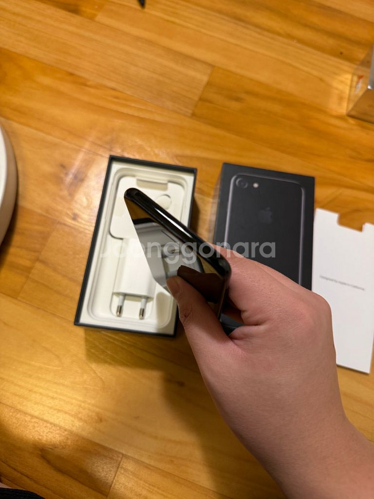 아이폰 7 제트블랙 128GB 상태 A+--5