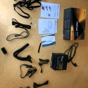 시소닉 GX-750 컴퓨터 파워 판매합니다