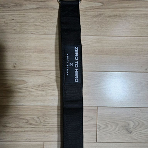 제로투히어로 멀티스트랩 팝니다