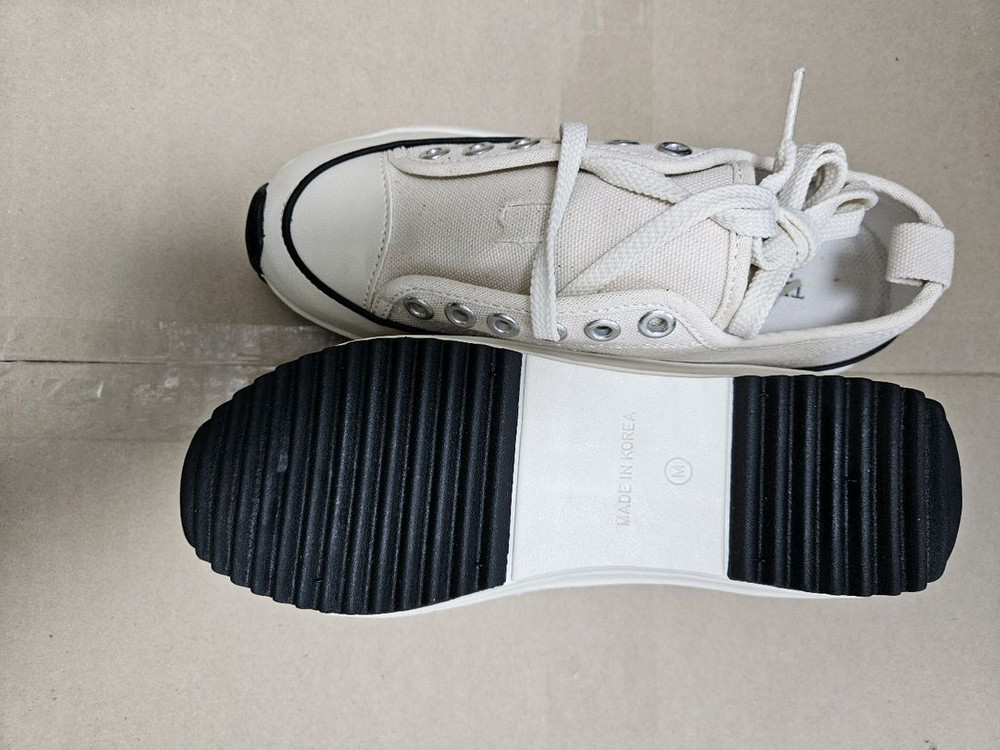 급매 새상품) 별 스타 통굽 스니커즈 여성 운동화 M--3