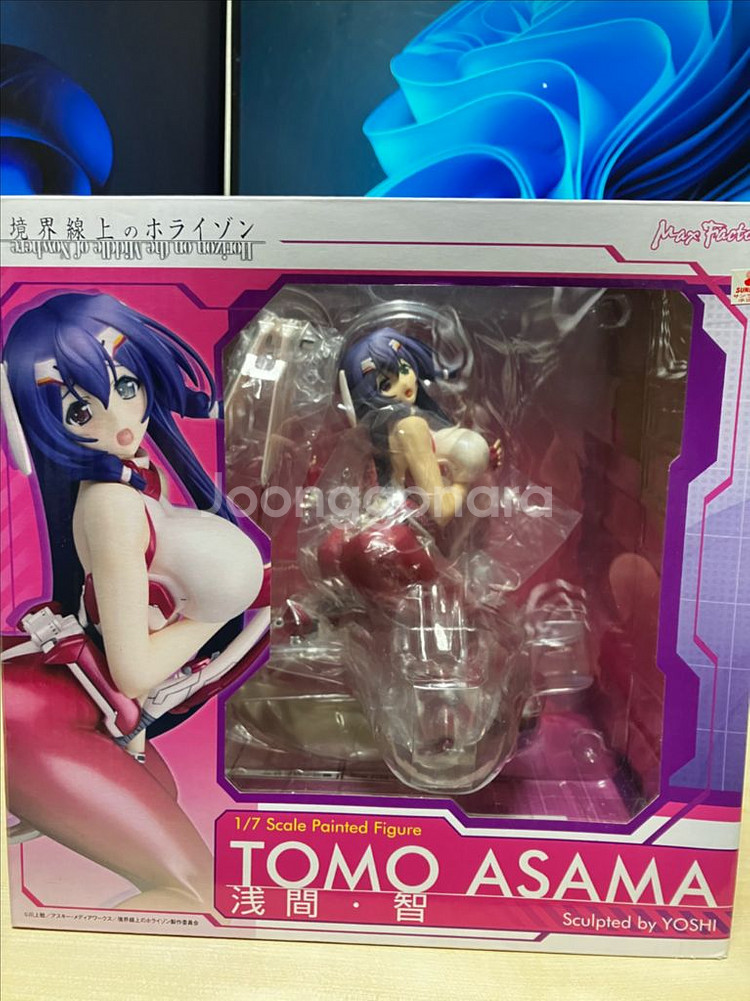 맥스 팩토리 아사마 토모 1/7 스케일 피규어--1