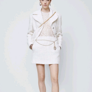 샤넬 22 트위드 자켓