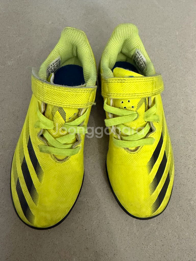 아디다스축구화--0