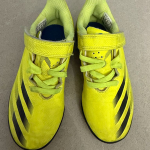 아디다스축구화