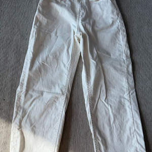 유니클로 흰면바지