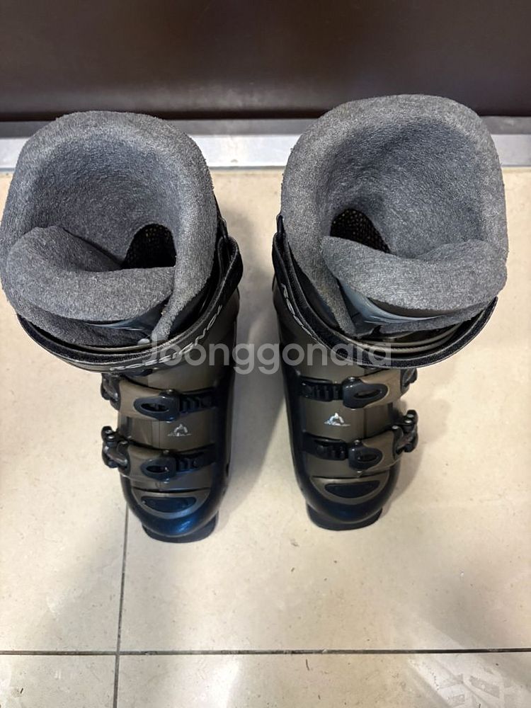 로시뇰. 노르디카 스키 부츠--4