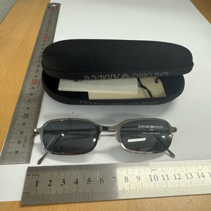 엠포리오 아르마니 선글라스