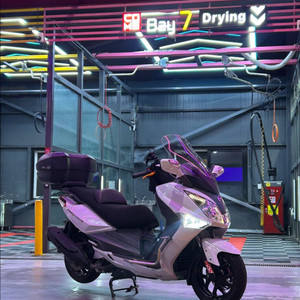 20년식 조이맥스300 오토바이 판매합니다