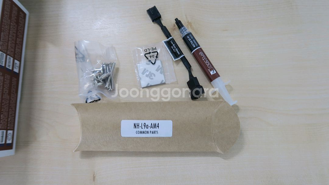 녹투아 NH L9a AM4 cpu공랭쿨러 팝니다--1