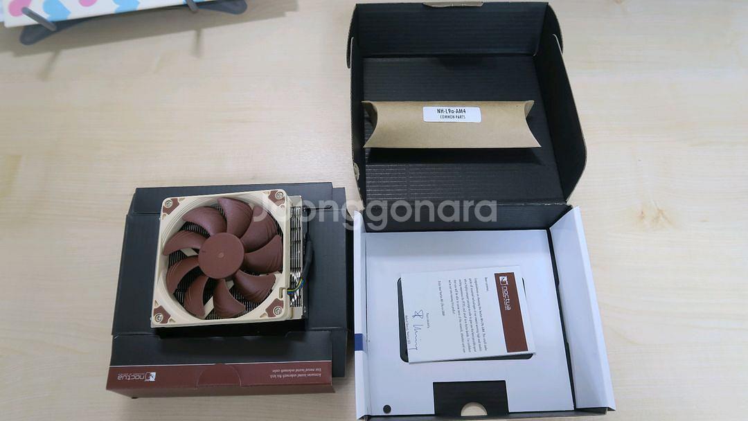 녹투아 NH L9a AM4 cpu공랭쿨러 팝니다--6