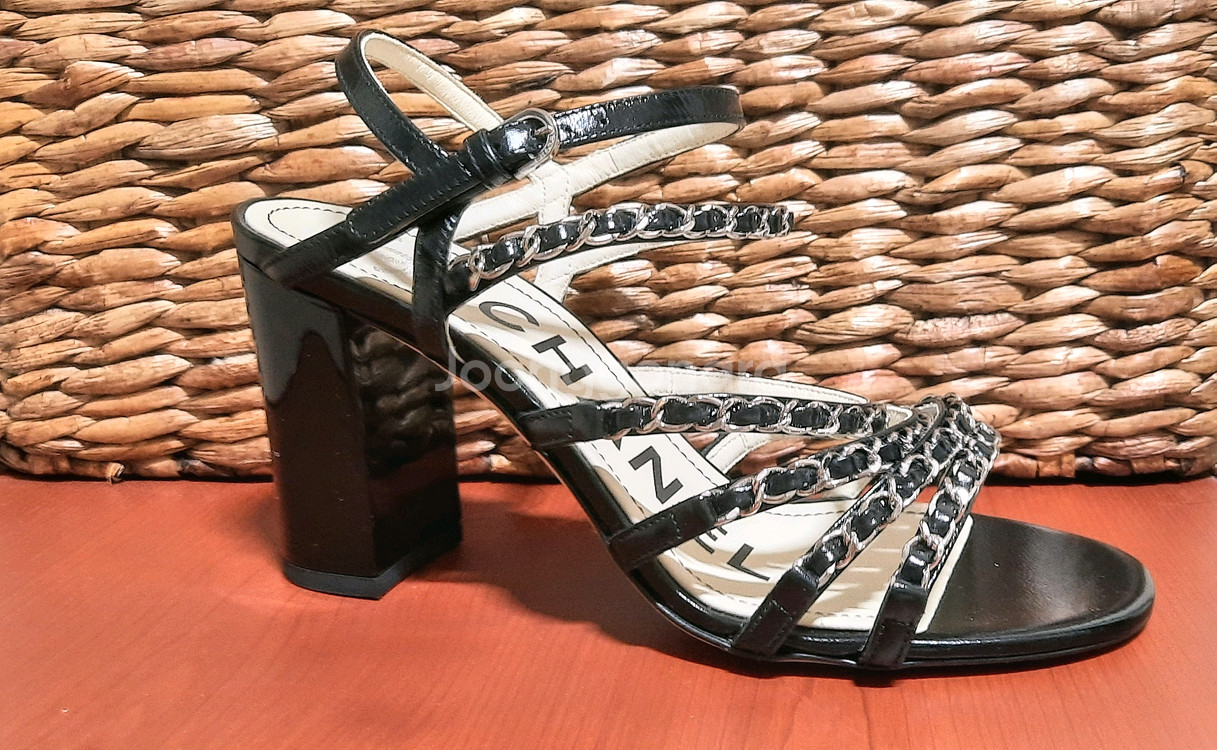 Chanel Lady Sandal Lambskin--0