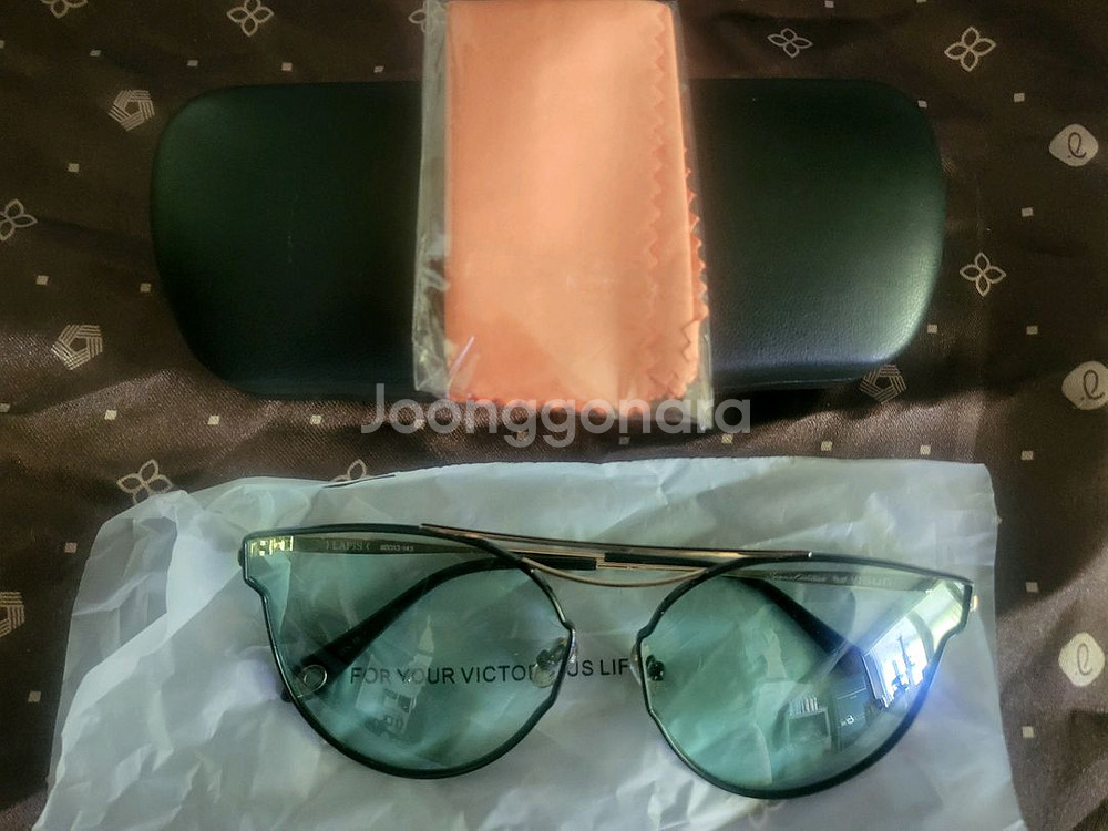 [미사용 새상품] 틴트렌즈 선글라스--7