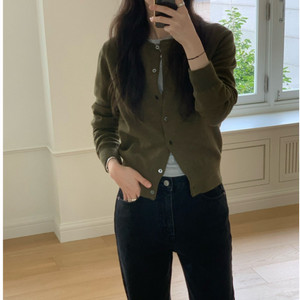 플라넬 캐시가디건 올리브색상 새상품 팝니다