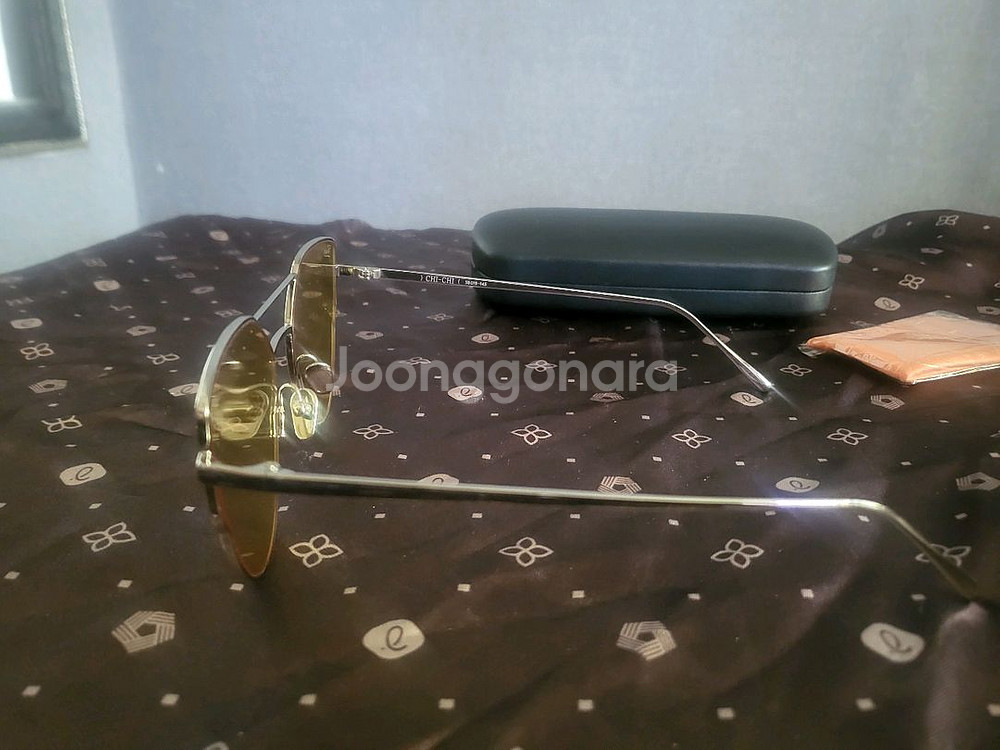 [미사용 새상품] 틴트렌즈 선글라스--7