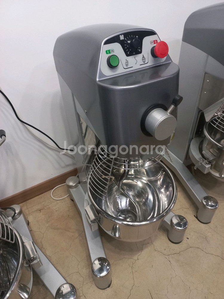 살바 업소용 반죽기 20리터--0