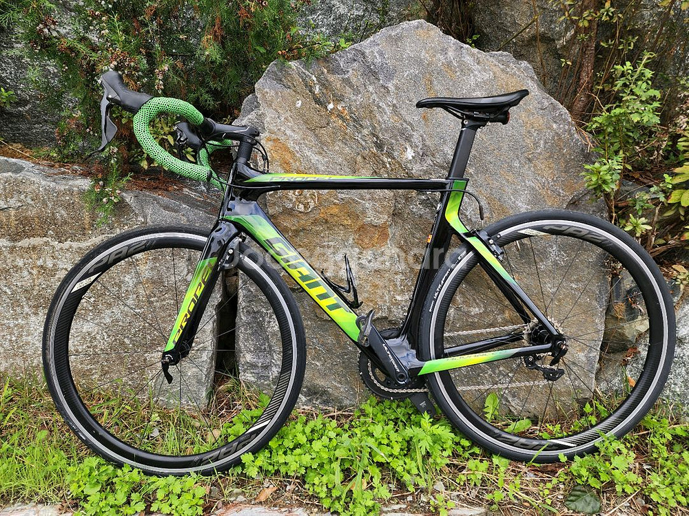 자이언트 프로펠 어드밴스1 판매합니다.--0