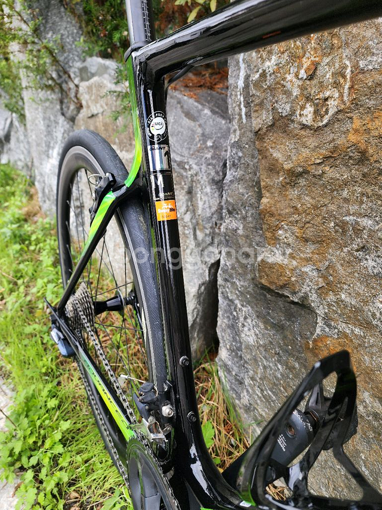 자이언트 프로펠 어드밴스1 판매합니다.--4