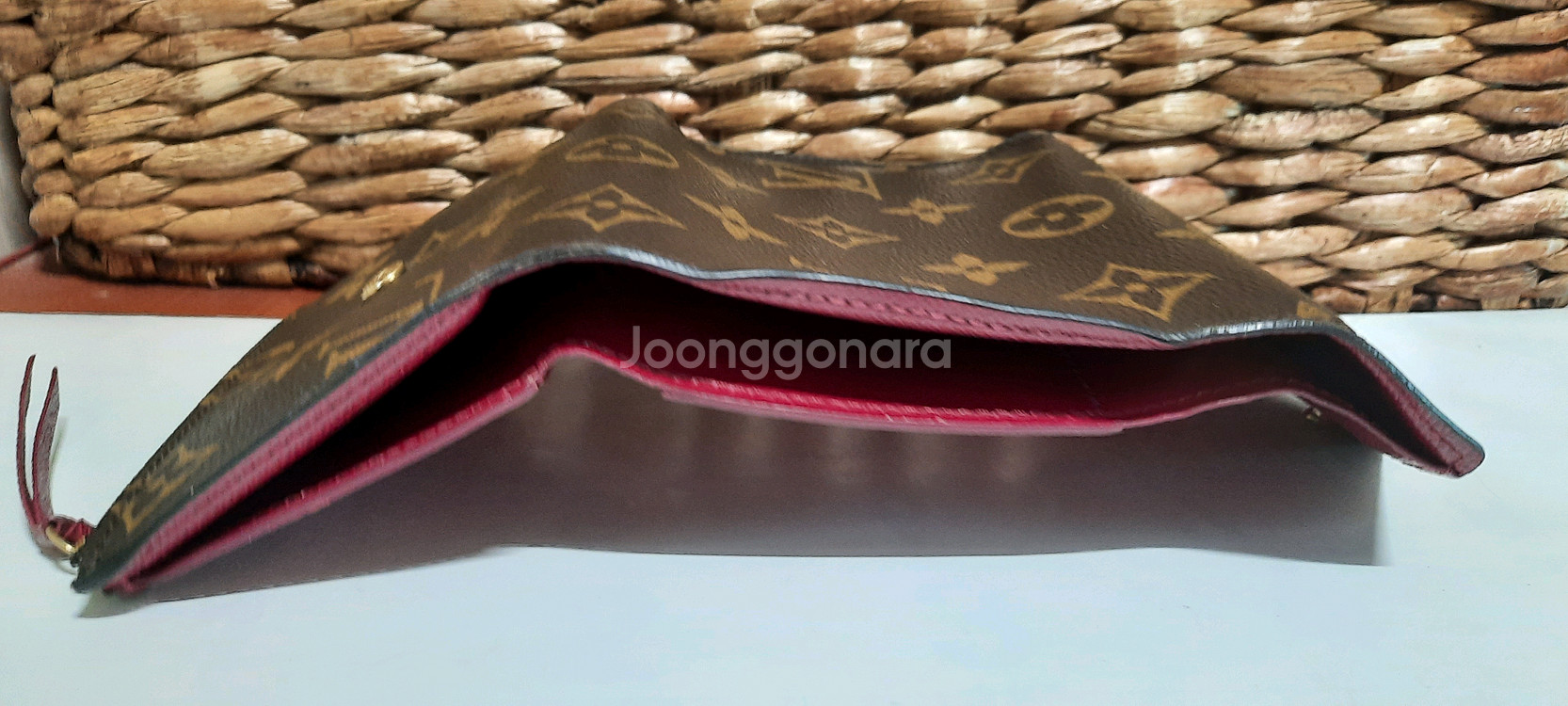 Louis Vuitton Monogram Wallet--5