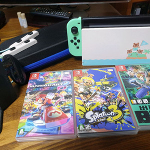 닌텐도 스위치+게임 타이틀 판매합니다.