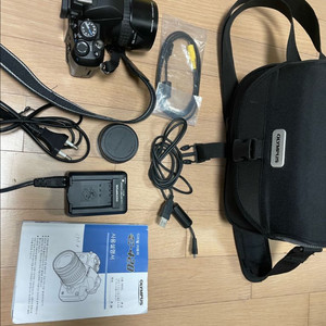 올림푸스 E-420 DSLR 카메라 14-42mm 렌즈