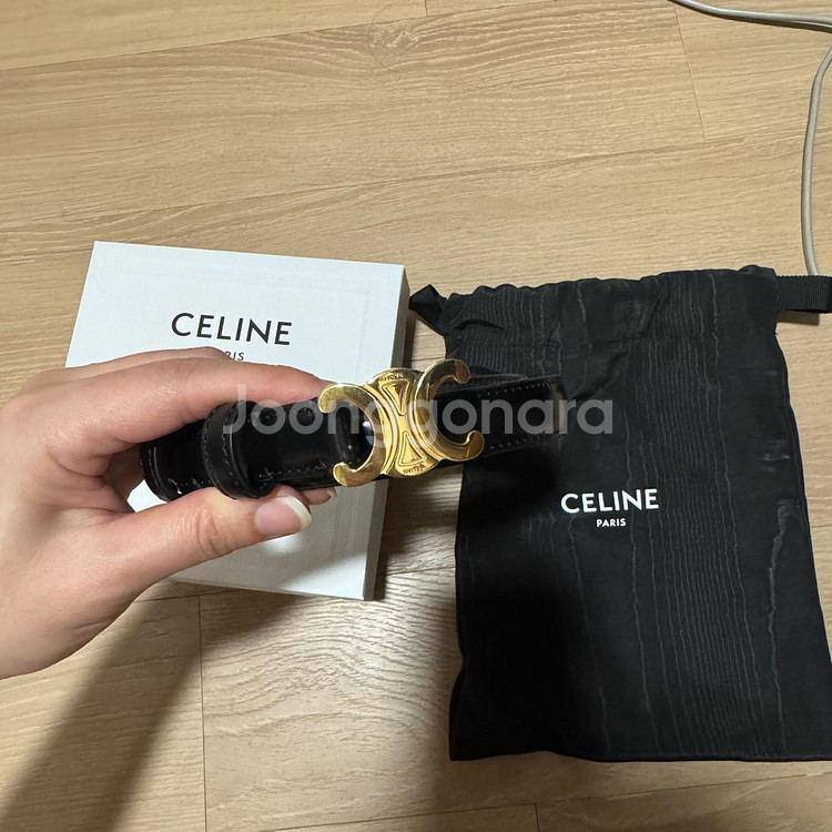 셀린느 트리옹페 벨트 미듐라이즈--0