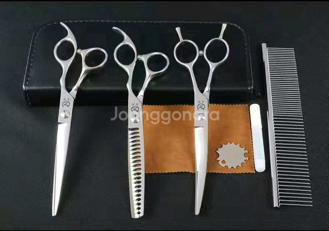 7인치 고급 애견 미용가위3p+구성품 풀세트(새상품)--9