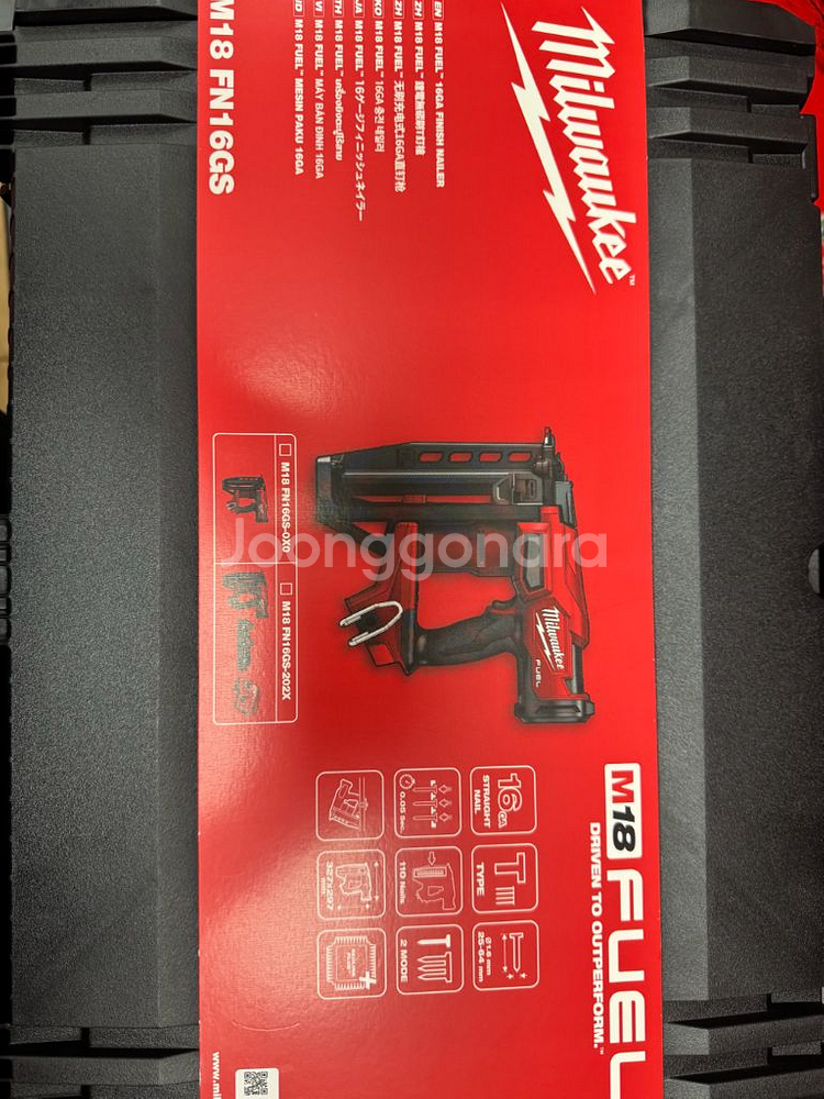 (새상품) 밀워키 18V 충전 네일러 베어툴 16GA--0