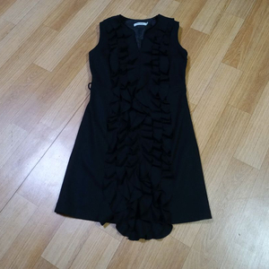 울 민소매 원피스