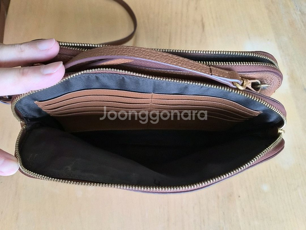 빈폴 크로스백--3