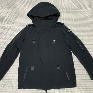 내셔널지오그래픽 블랙 구스다운 패딩 점퍼 95(M)