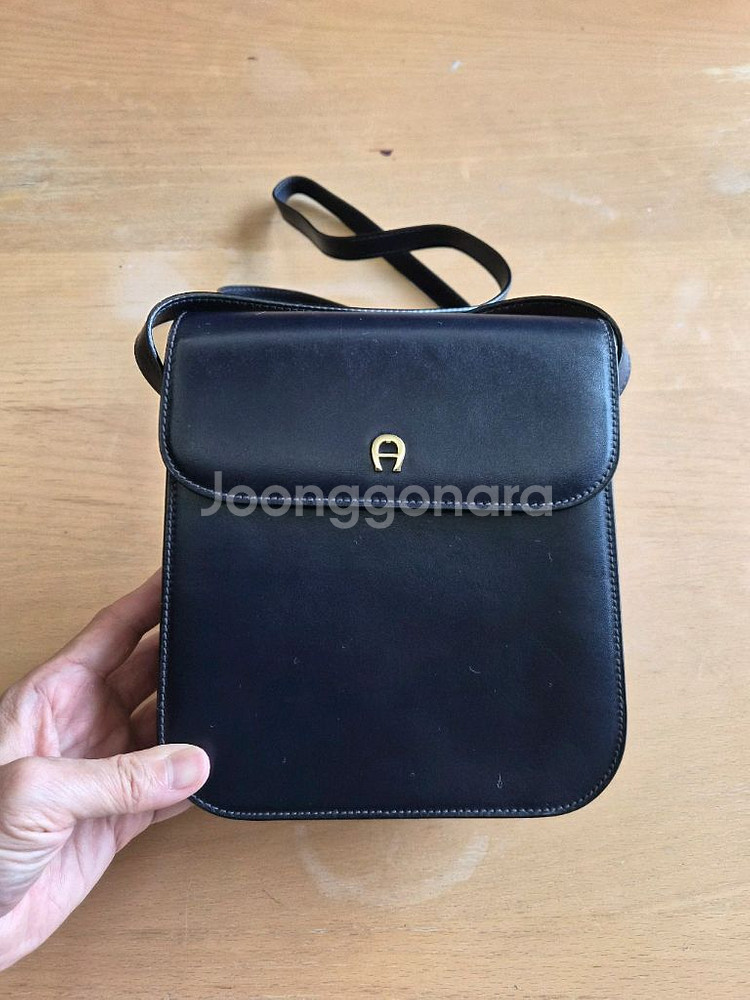 아이그너(Aigner) 숄더백--0