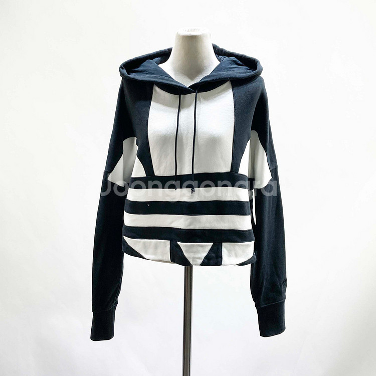 아디다스 여성크롭후드티 85 진스센스--0