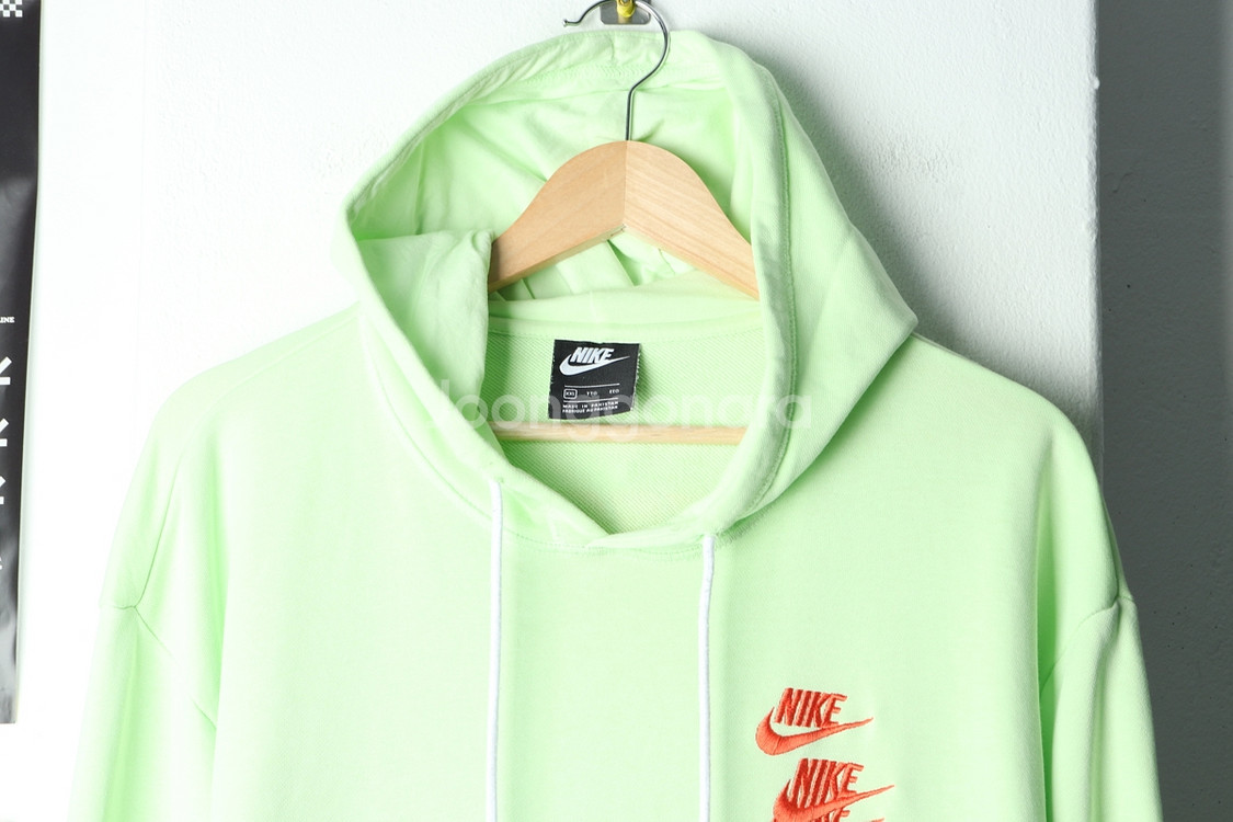 (2XL) 나이키 후드티셔츠 작은데미지 월드투어 한정--3