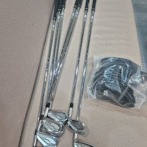 스릭슨 ZX5 아이언 세트