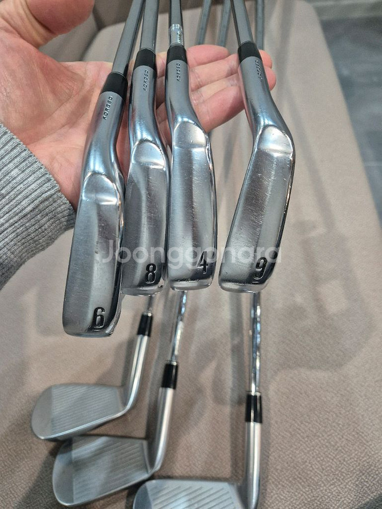 스릭슨 ZX5 아이언 세트--2