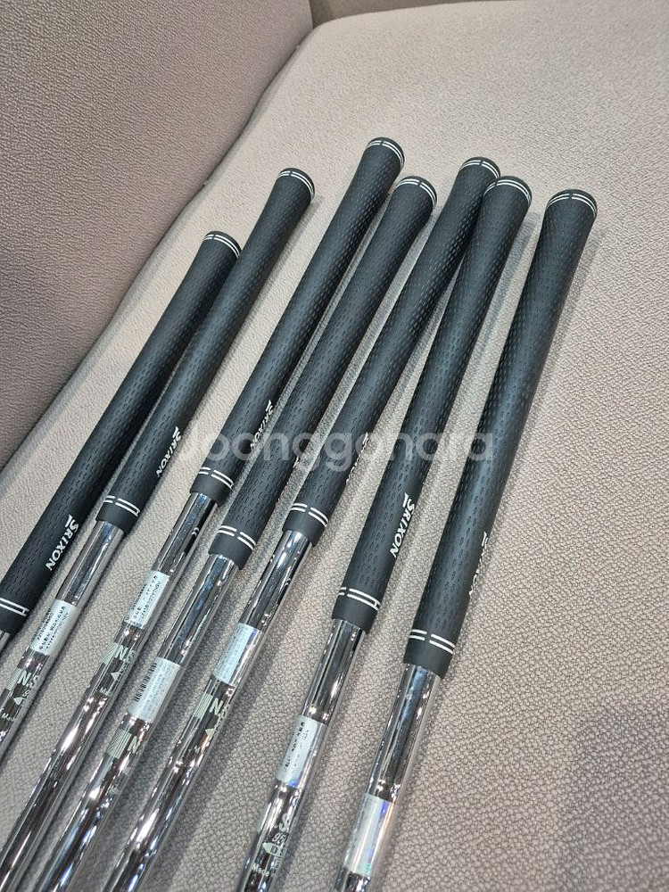 스릭슨 ZX5 아이언 세트--4