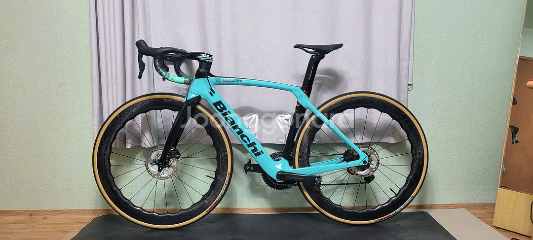 대륙)비앙키 울트레XR4 로드자잔거 팝니다--1