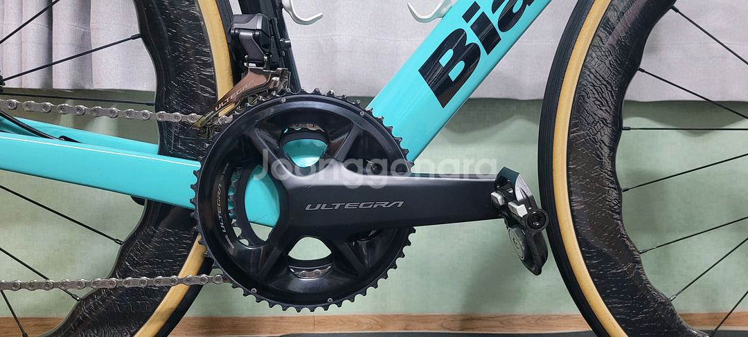 대륙)비앙키 울트레XR4 로드자잔거 팝니다--4