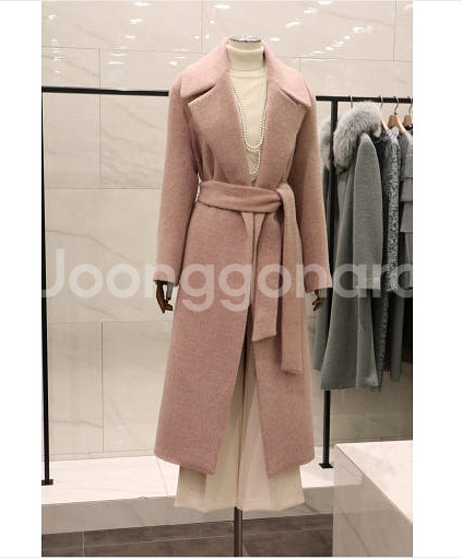 모조에스핀 핑크 벨티드 라마 울 코트 55 사이즈 정품--1