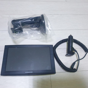 파인드라이브 iQ 3D 7000 네비게이션