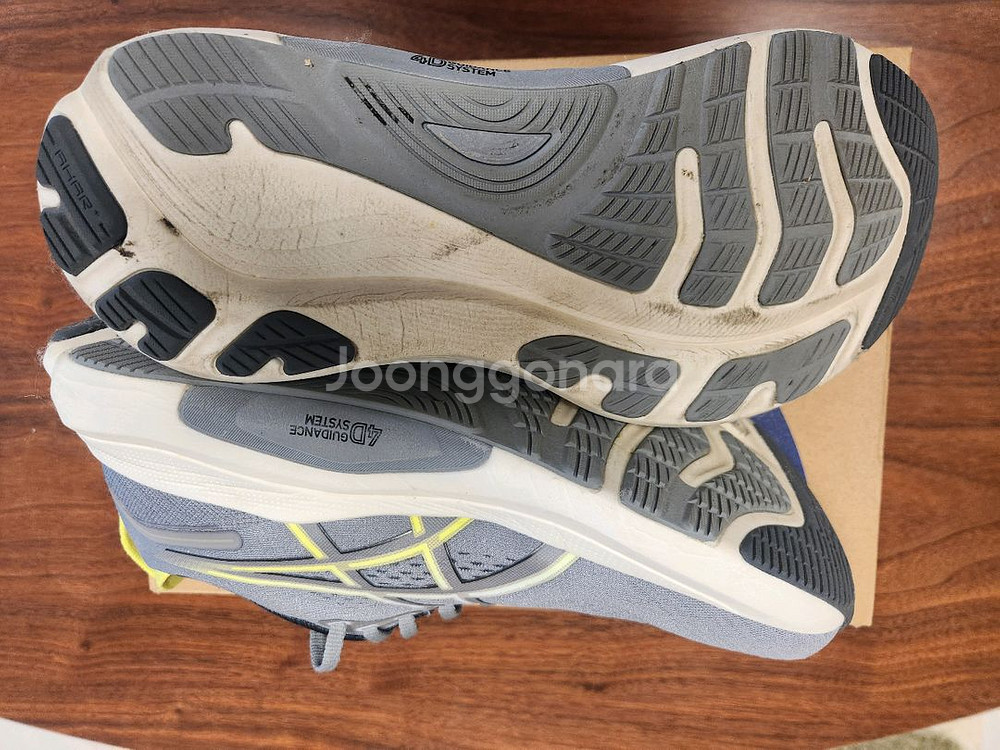 아식스 젤카야노32 러닝화 275mm--5