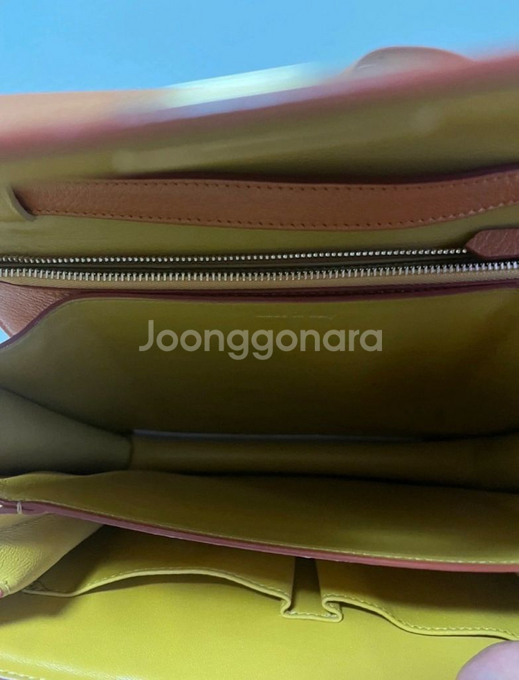 셀린느클래식박스백--9