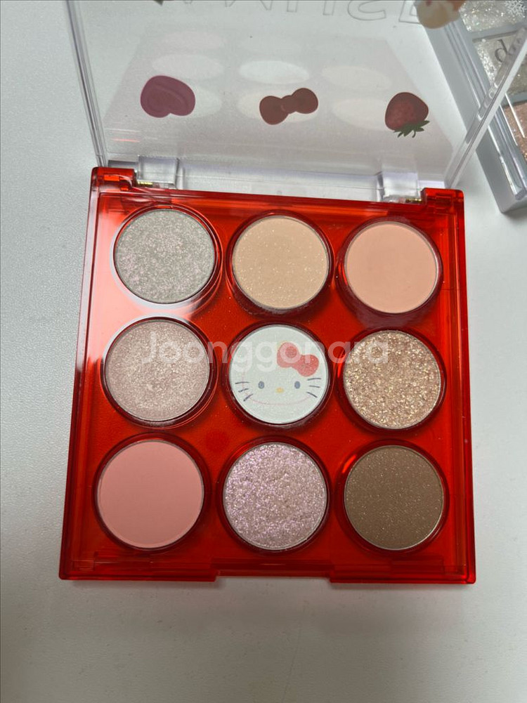 섀도우 팔레트 모음 (데이지크, 웨이크메이크, 어뮤즈)--6