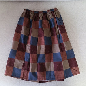 마르디엠버 가을 체크 스커트 XL사이즈(7-9세)